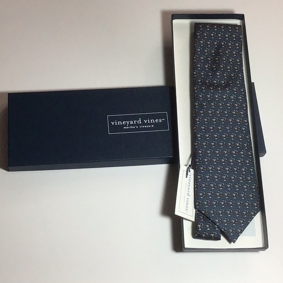 NWT Vineyard Vines Martini & Cigar Silk Tie Navy